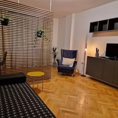 Pelclova Apartment *